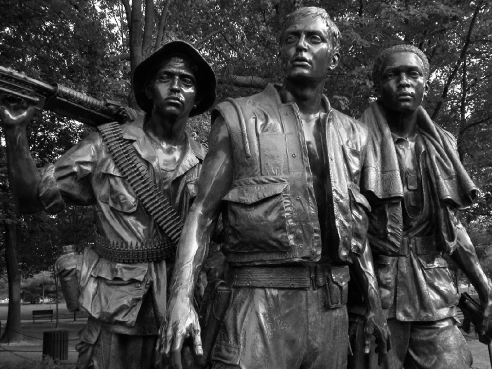 Soldiers, Vietnam War Memorial